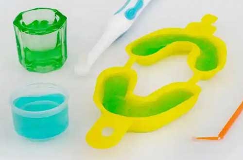 picture of fluoride gel