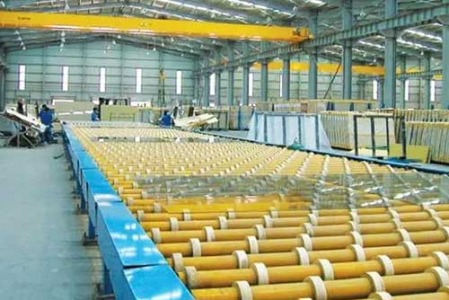 photo of glass manufacring factory